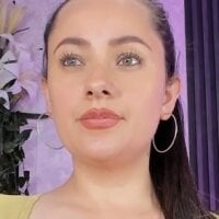 Mariana_ruizz webcam model