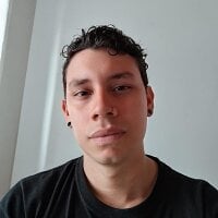 alejoo-24's Profile Pic