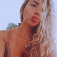 BriiiaaLive Webcam