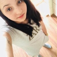 Lorine_Mariette's Profile Pic