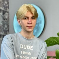 Oliver_Starboy webcam model