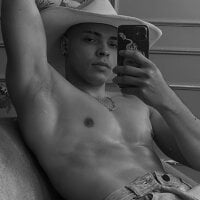 Maxwell_Dupont webcam model