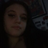 oliveisababy's Offline Chat Room