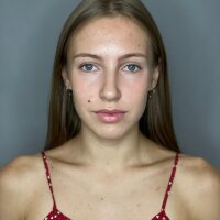 GwenFlattcher's Offline Chat Room