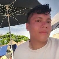 javi_bonnet webcam model