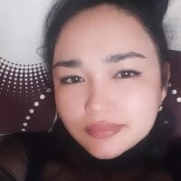 sweet_diana1995's Offline Chat Room