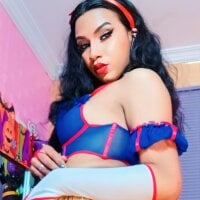 LaiilyBell12