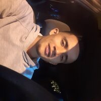 chanigio1104's Offline Chat Room