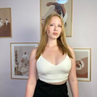 AshIeyAnder's Offline Chat Room