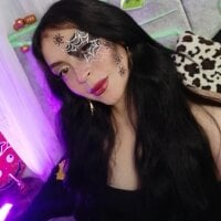 emy_brunette