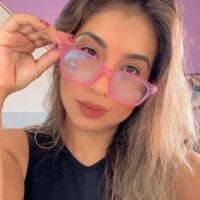 Georgina-Gio webcam model