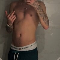 lukez0 webcam