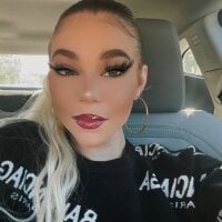 BreeanaBrazil's Offline Chat Room