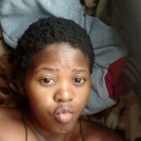 Naughtykimmy webcam model