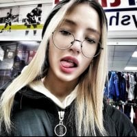 Bilik Sembang Luar Talian Julia4Free55