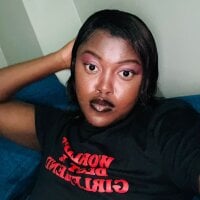 SweetSavage18 webcam model