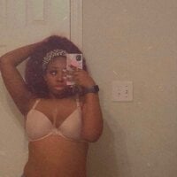 Offline chatovací místnost cherishhmee