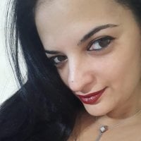 Nina-Squirt's Offline Chat Room