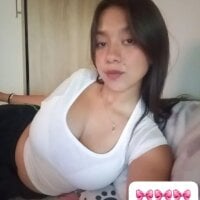 Luisa_pink_ webcam model