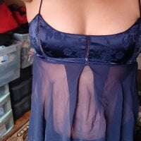 Im_A_Dirty_Bitch Adlı Modelin Çevrimdışı Sohbet Odası