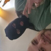 loquitxs88's Offline Chat Room