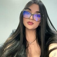 Emmy1x_ webcam model