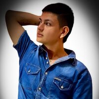 Offline chatovací místnost Alexander_ParkerHOT69