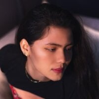 LindsayMoonn model avatar