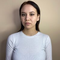 AgnesBross Adlı Modelin Çevrimdışı Sohbet Odası