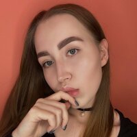 CarolinaCharm's Offline Chat Room