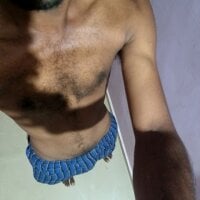 malayaliman32's Offline Chat Room