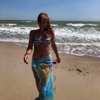 LaraHeaven's Offline Chat Room