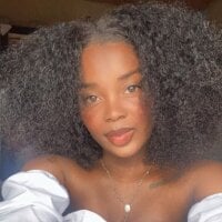 Shesly_Adams