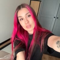 ArielWaveeeee model avatar