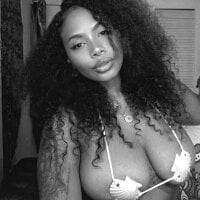 ElizaGrey_Live Webcam