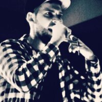 FunCouple1023 webcam