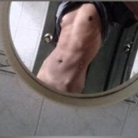 thighsboy webcam model