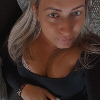 Bunnyela1 webcam
