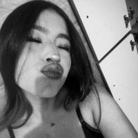 CaticaaSquiirt webcam