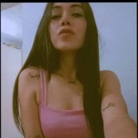 caro_hot24 webcam model