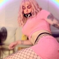 CLOUDYjessAUS666 webcam