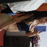 laurita_91's Offline Chat Room