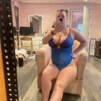 flirtyamelia1999 webcam model