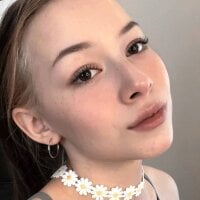 BlushinBloom webcam model