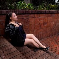 AliceBlackx webcam model