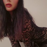 PriscillaHugg's Offline Chat Room