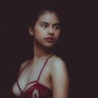 Eva_Feller69