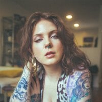 Thenordicdoll's Offline Chat Room