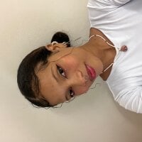 dani_skinny_ webcam model