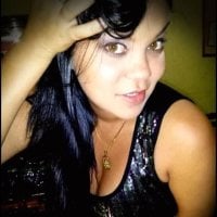 jhosy_hot's Offline Chat Room